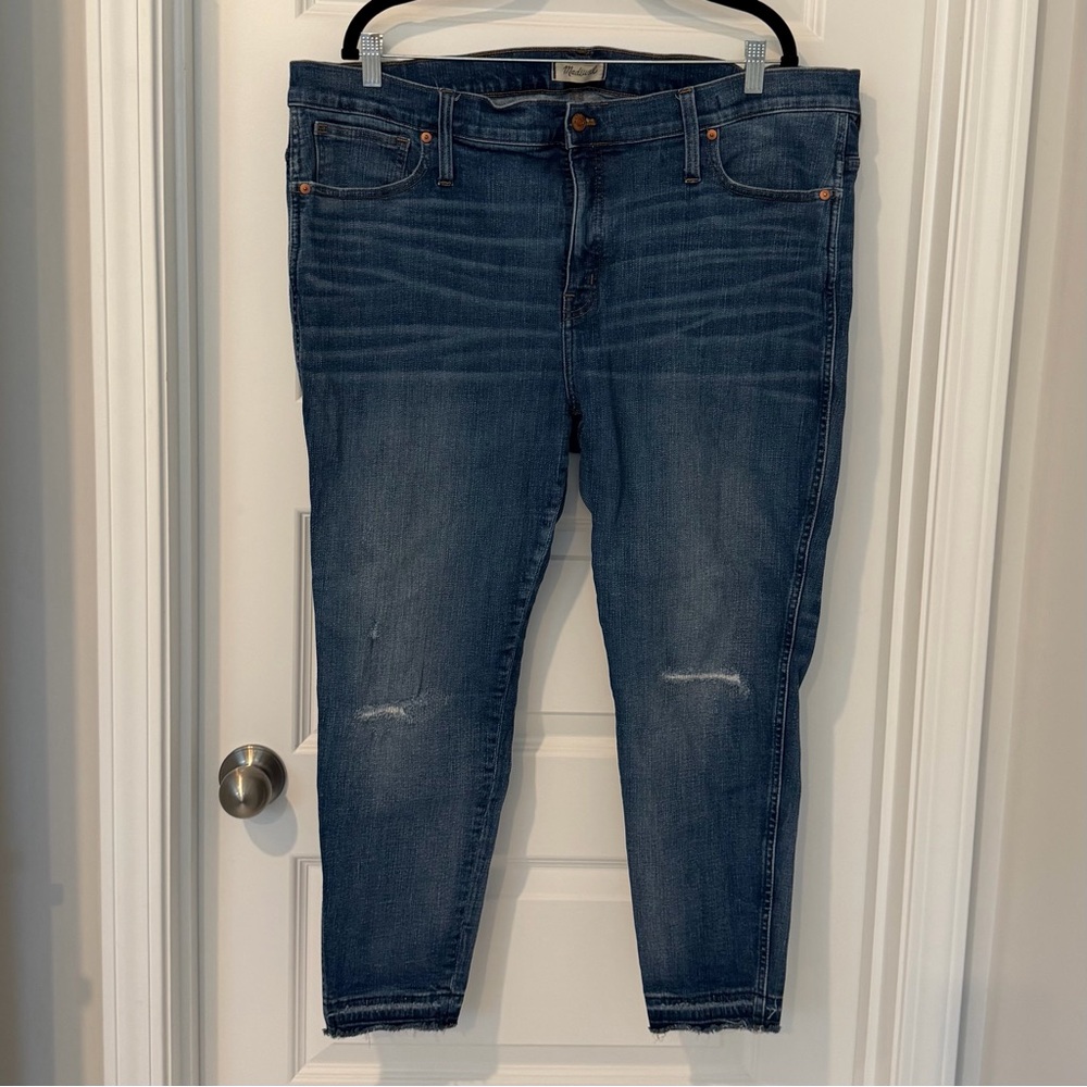 Madewell 9” High-Rise Distressed Skinny Jeans